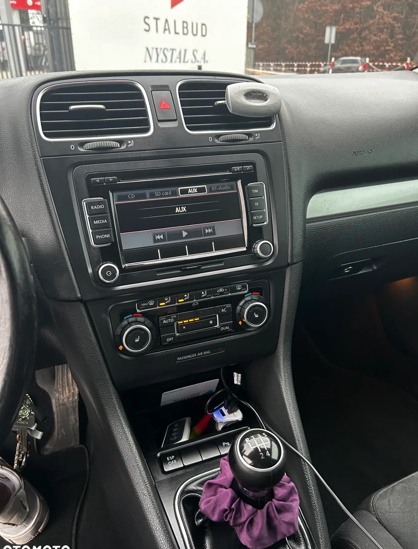 Volkswagen Golf cena 27999 przebieg: 216000, rok produkcji 2009 z Brusy małe 79
